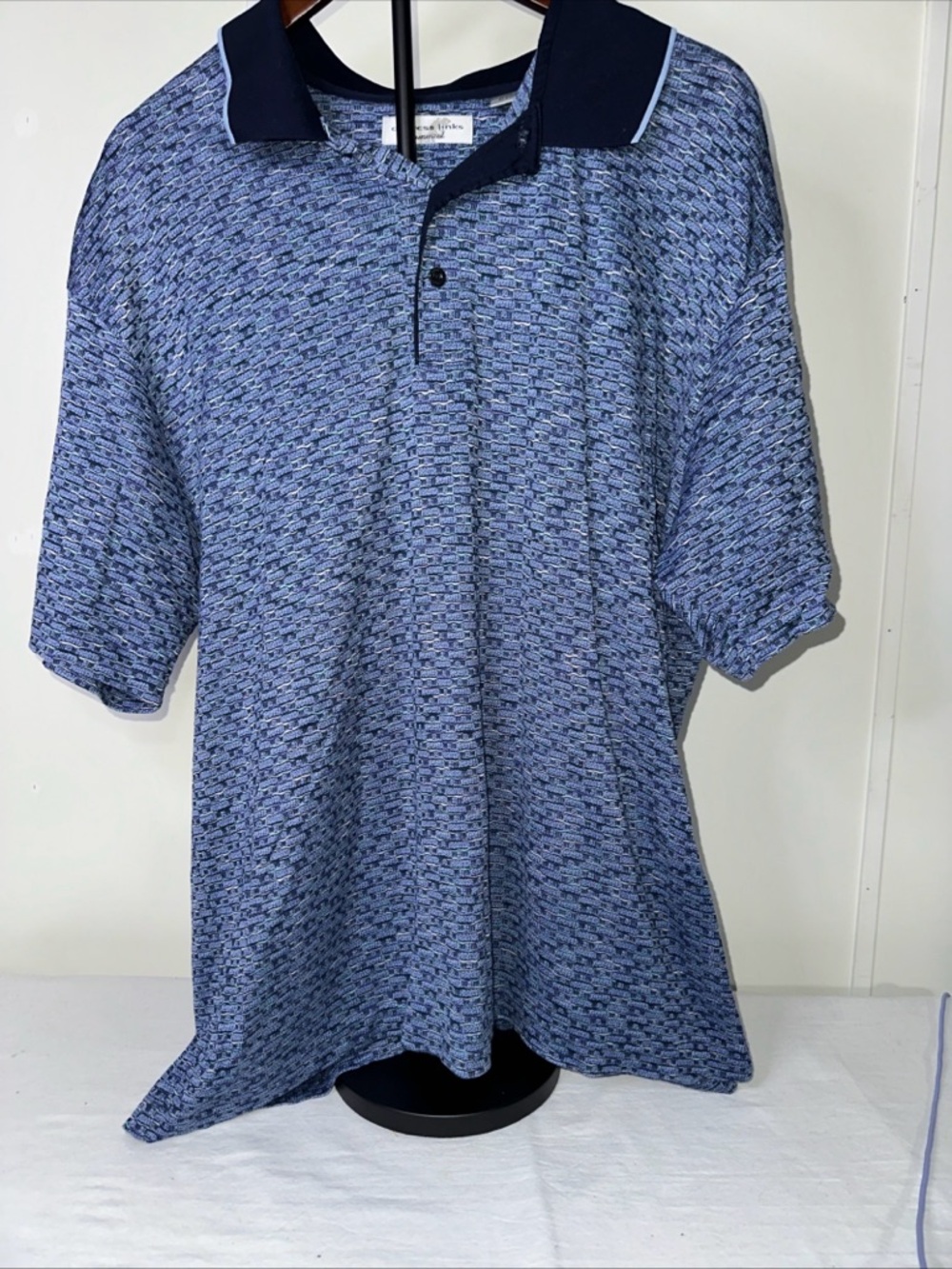 Men's Short-Sleeve Blue Patterned Polo with Contrast Collar